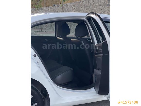 ÖNER AUTO'DAN___ 2018 MEGANE 1.6 MANUEL HATASIZ HASAR KAYITSIZ