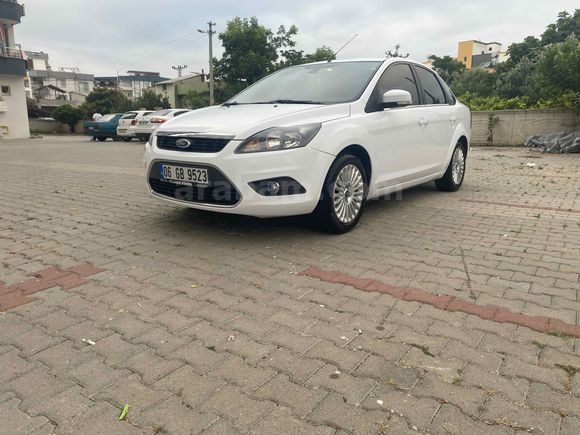 Sahibinden Ford Focus 1.6 Titanium 2011 Model 