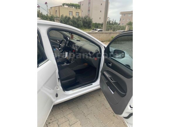 Sahibinden Ford Focus 1.6 Titanium 2011 Model 