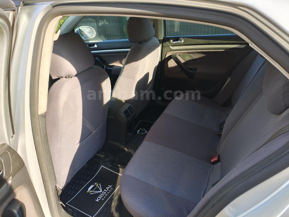 Sahibinden Volkswagen Jetta 1.6 Primeline 2010 Model