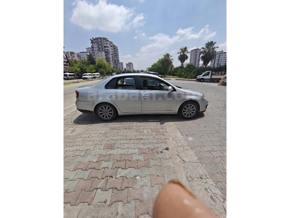 Sahibinden Volkswagen Jetta 1.6 Primeline 2010 Model