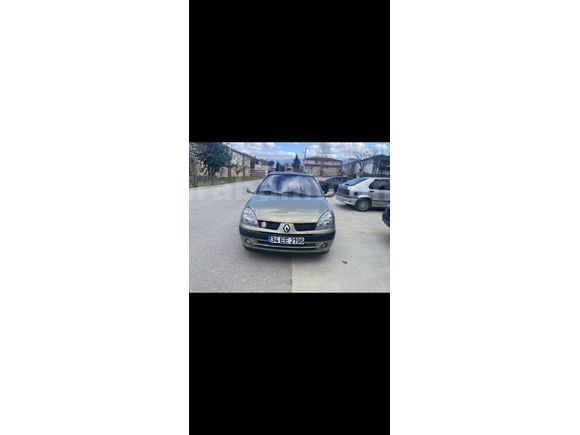 Sahibinden Renault Clio 1.4 Privilege 2002 Model