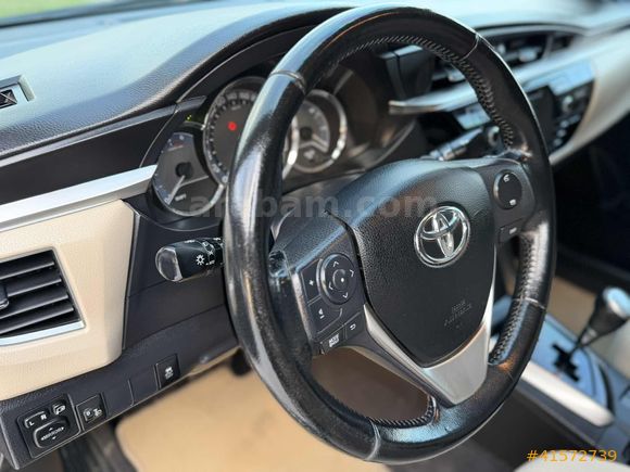 2013 Corolla 1.4 D-4D Advance 200BİNDE DEĞİŞENSZ AVANTGARD BRONZ