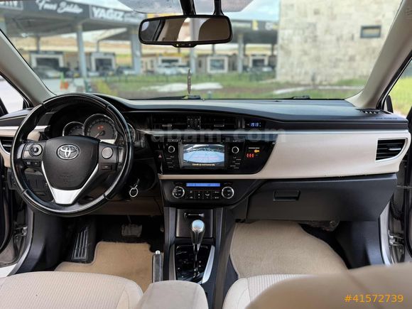 2013 Corolla 1.4 D-4D Advance 200BİNDE DEĞİŞENSZ AVANTGARD BRONZ