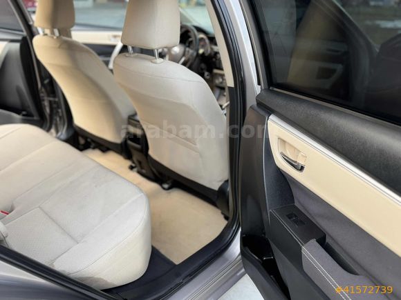 2013 Corolla 1.4 D-4D Advance 200BİNDE DEĞİŞENSZ AVANTGARD BRONZ