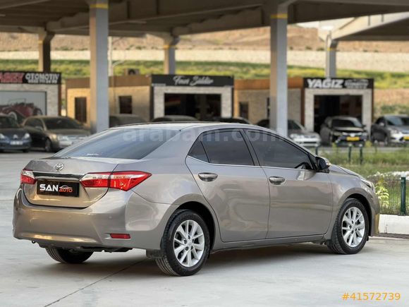 2013 Corolla 1.4 D-4D Advance 200BİNDE DEĞİŞENSZ AVANTGARD BRONZ