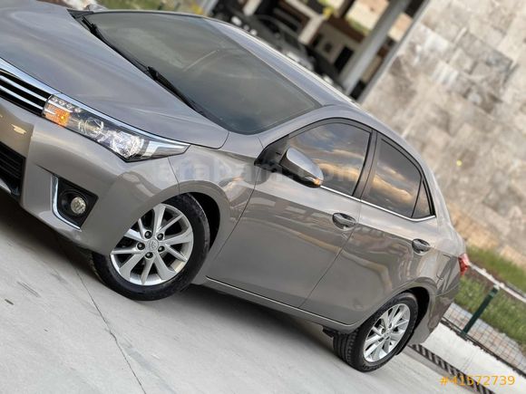 2013 Corolla 1.4 D-4D Advance 200BİNDE DEĞİŞENSZ AVANTGARD BRONZ