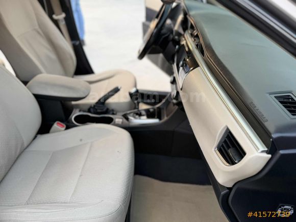 2013 Corolla 1.4 D-4D Advance 200BİNDE DEĞİŞENSZ AVANTGARD BRONZ