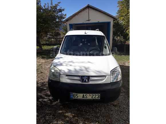 13 yıldır tek elde kullanılmış Peugeot Partner 1.9 D 2006 Model