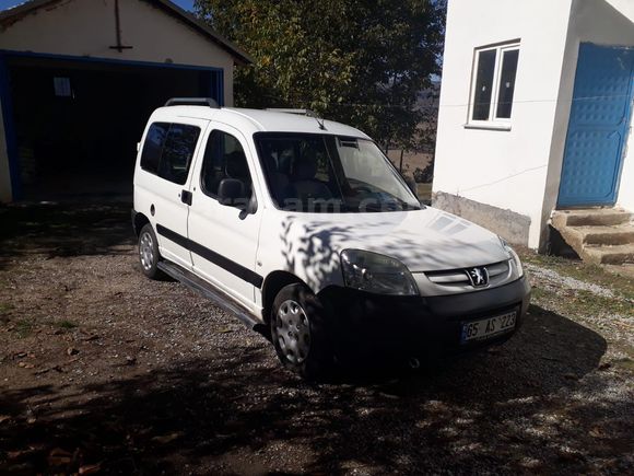 13 yıldır tek elde kullanılmış Peugeot Partner 1.9 D 2006 Model