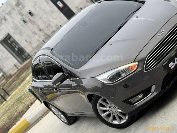 2015 Focus 1.6 TDCI TitaniumX 180 BİNDE FULL EN DOLUSU EMSALSİZZ