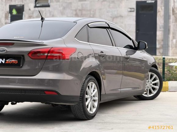 2015 Focus 1.6 TDCI TitaniumX 180 BİNDE FULL EN DOLUSU EMSALSİZZ
