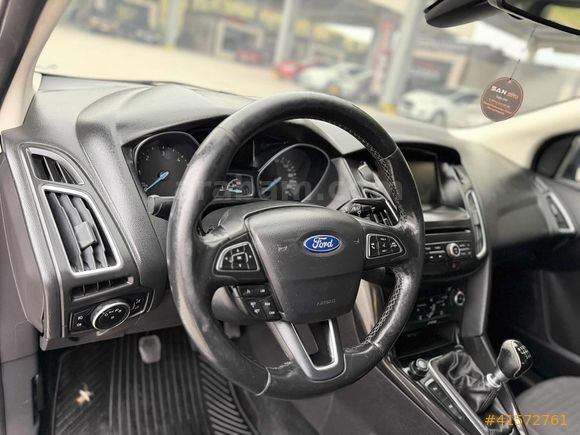 2015 Focus 1.6 TDCI TitaniumX 180 BİNDE FULL EN DOLUSU EMSALSİZZ