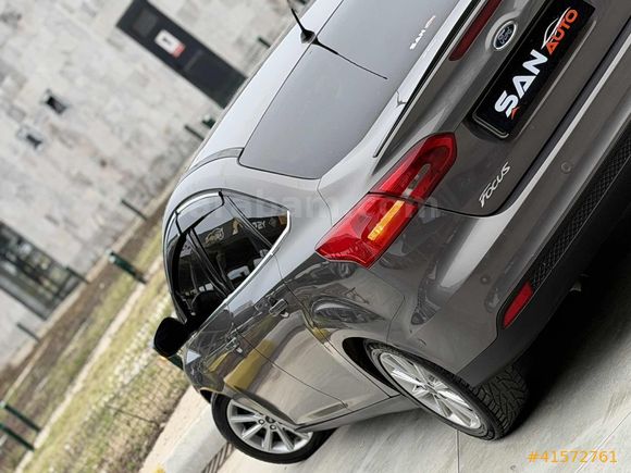 2015 Focus 1.6 TDCI TitaniumX 180 BİNDE FULL EN DOLUSU EMSALSİZZ