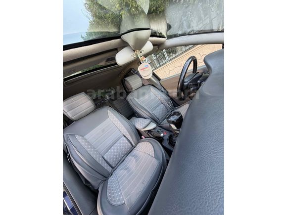 Galeriden Renault Laguna 1.6 Privilege 2004 Model Ağrı