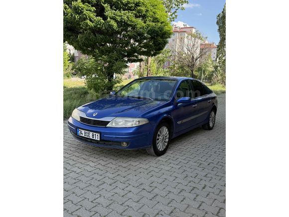 Galeriden Renault Laguna 1.6 Privilege 2004 Model Ağrı