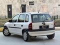 //CARLEON dan// OPEL //CORSA GLS// TAVAN BOYASIZ //