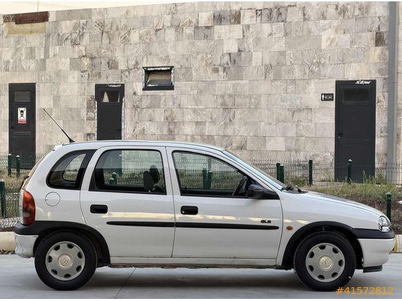 //CARLEON dan// OPEL //CORSA GLS// TAVAN BOYASIZ //
