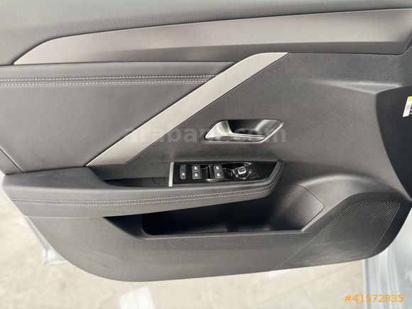 2025 CAM TAVAN 17 BİN KM ASTRA E