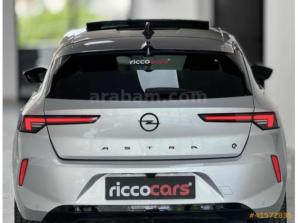 2025 CAM TAVAN 17 BİN KM ASTRA E