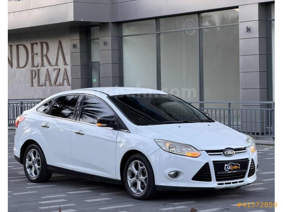 // CARLEON'dan// FOCUS DEĞİŞENSİZ // 5 P BOYA HARİCİ HATASIZ //