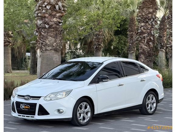 // CARLEON'dan// FOCUS DEĞİŞENSİZ // 5 P BOYA HARİCİ HATASIZ //