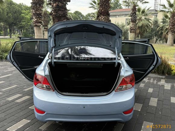 2012 Accent Blue 1.4 CVVT Prime 145BİNDE 4 PARÇA BOYALI EMSALSİZ