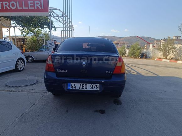 Sahibinden Renault Clio 1.4 Expression 2002 Model