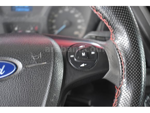 İLKAY'DAN 2015 FORD TRANSİT 350L VAN SOGUTUCULU 2.2 TDCİ 155 BG