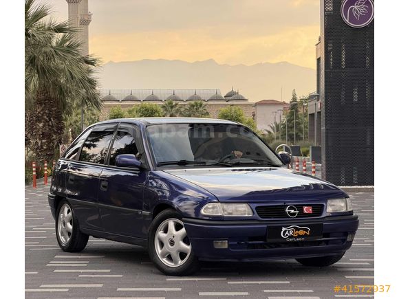 // CARLEON'dan // ASTRA// 1.6 GLS DEĞİŞENSİZ // KLİMALI //