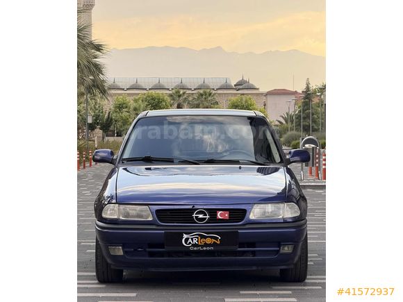 // CARLEON'dan // ASTRA// 1.6 GLS DEĞİŞENSİZ // KLİMALI //