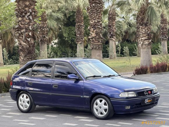 // CARLEON'dan // ASTRA// 1.6 GLS DEĞİŞENSİZ // KLİMALI //