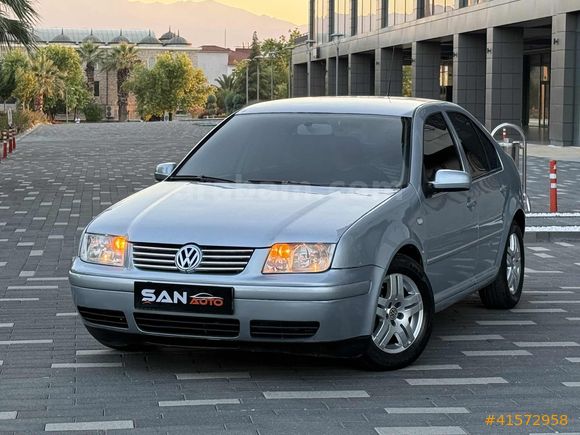2005 Bora 1.6 Comfortline 228 BİNDE CAM GİBİ EMSALSİZ