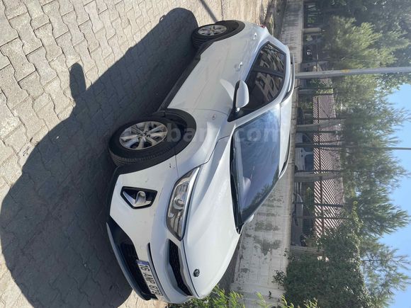 Sahibinden Kia Stonic 1.4 MPI Cool 2020 Model 