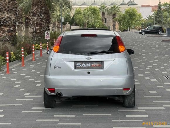 2000 Focus 1.6 Ghia KLİMA\SANRUF EN DOLUSU CAM GİBİ EMSALSİZ