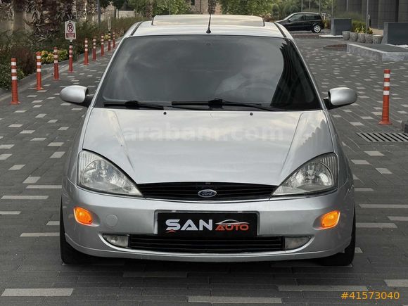 2000 Focus 1.6 Ghia KLİMA\SANRUF EN DOLUSU CAM GİBİ EMSALSİZ