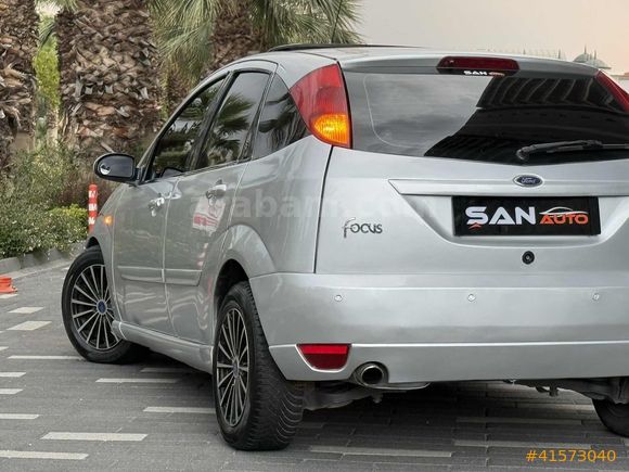 2000 Focus 1.6 Ghia KLİMA\SANRUF EN DOLUSU CAM GİBİ EMSALSİZ