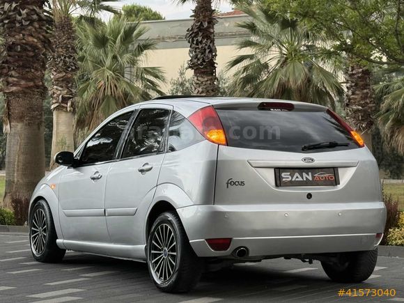 2000 Focus 1.6 Ghia KLİMA\SANRUF EN DOLUSU CAM GİBİ EMSALSİZ