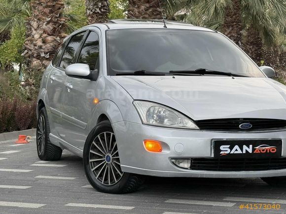 2000 Focus 1.6 Ghia KLİMA\SANRUF EN DOLUSU CAM GİBİ EMSALSİZ