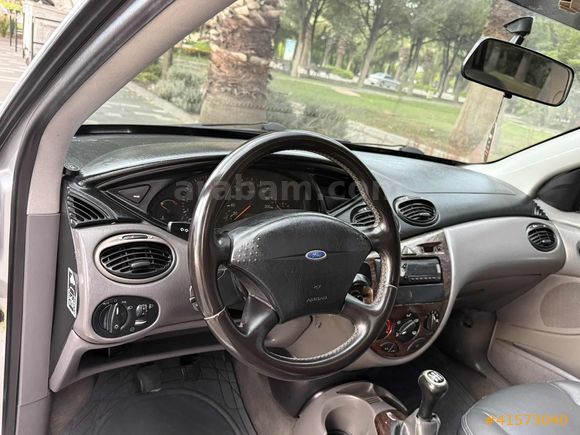 2000 Focus 1.6 Ghia KLİMA\SANRUF EN DOLUSU CAM GİBİ EMSALSİZ