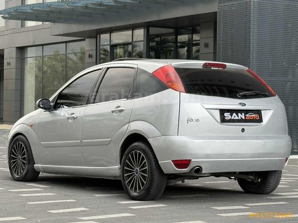 2000 Focus 1.6 Ghia KLİMA\SANRUF EN DOLUSU CAM GİBİ EMSALSİZ