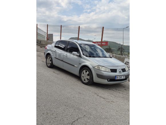 Sahibinden Renault Megane 1.6 Dynamique 2005 Model
