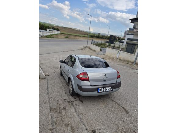 Sahibinden Renault Megane 1.6 Dynamique 2005 Model