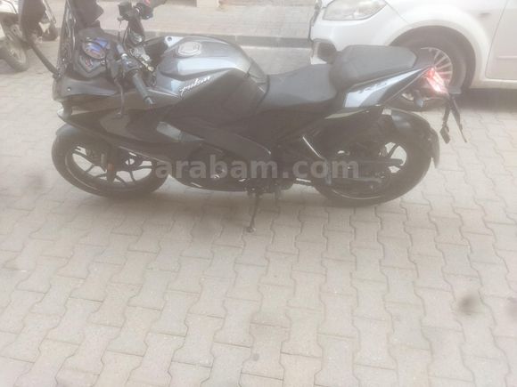 Sahibinden Bajaj Pulsar 200 RS