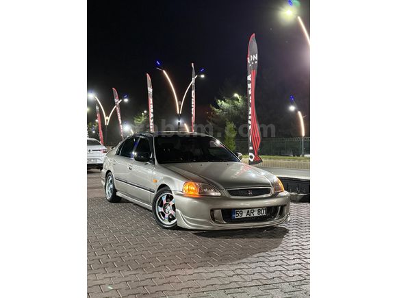 Sahibinden Honda Civic 1.6 i ES 2001 Model