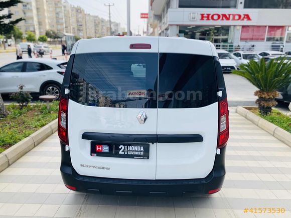 "H2'DEN"KREDİ KARTINA%0 FAİZ- 2023 RENAULT EXPRESS VAN DCI JOY