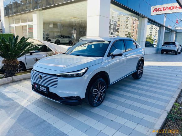 ""H2'DEN"" 2025 HONDA HR-V 1.5 e-HEV HYBRID ADVANCE CVT