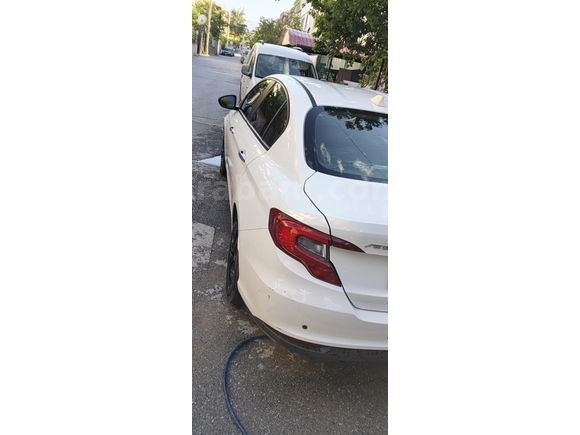 Sahibinden Fiat Egea 1.4 Fire Easy 2020 Model  77.400 km Beyaz