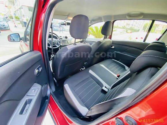 "H2'DEN"KREDİ KARTINA%0 FAİZ-2017 DACIA SANDERO STEPWAY EASY-R