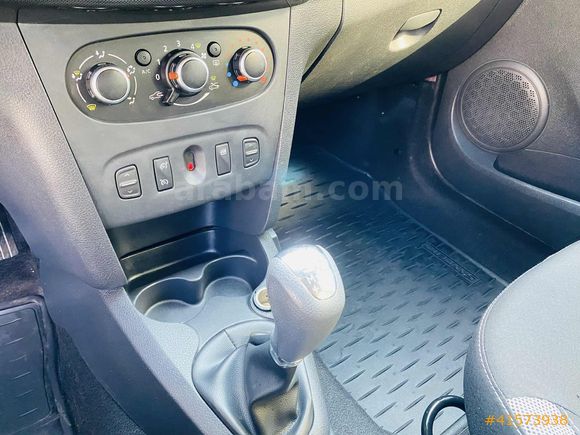 "H2'DEN"KREDİ KARTINA%0 FAİZ-2017 DACIA SANDERO STEPWAY EASY-R